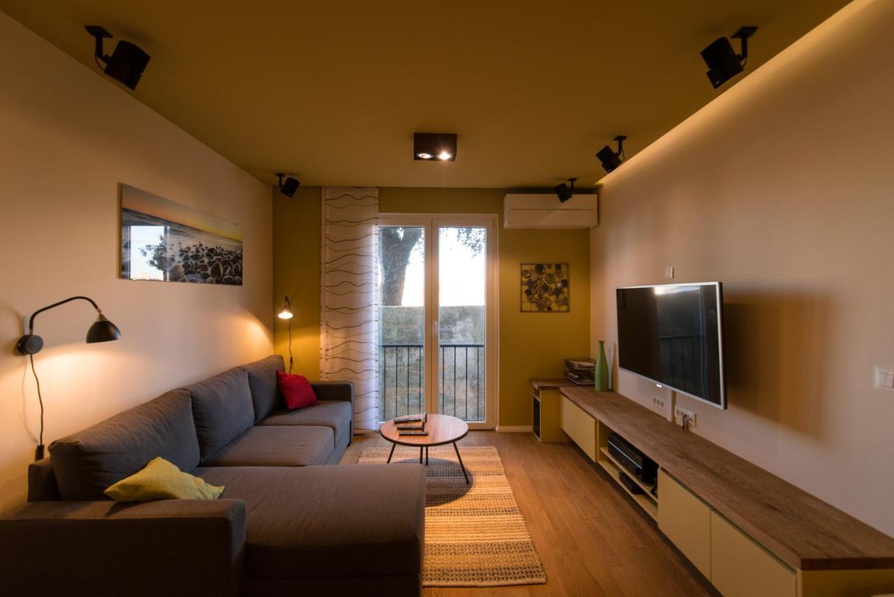 The Wall Apartment زادار المظهر الخارجي الصورة